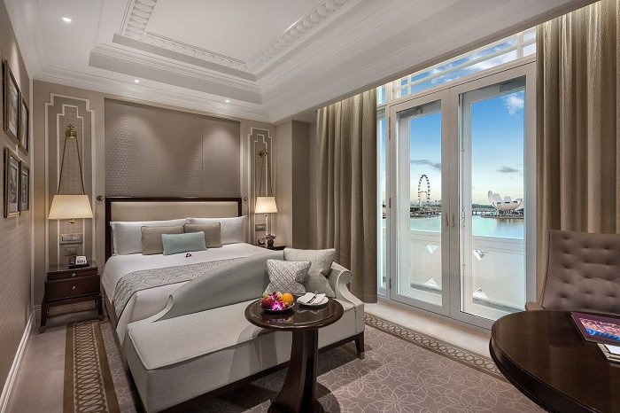 Đến The Fullerton Hotel Singapore tận hưởng cảm giác cổ điển sang trọng giữa đô thị sầm uất